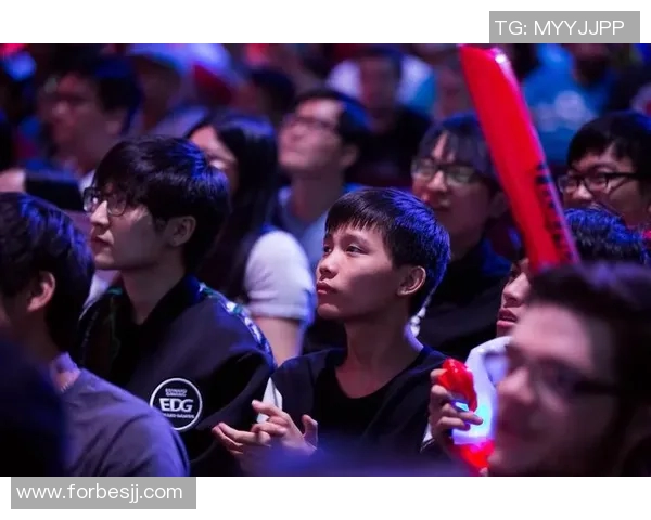 深入分析EDG在英雄联盟中的防反策略成败得失 深入分析EDG在英雄联盟中的防反策略成败得失